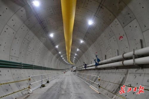 軌道交通與重點路橋項目雙輪驅動，武漢上半年基礎設施投資同比增長20%